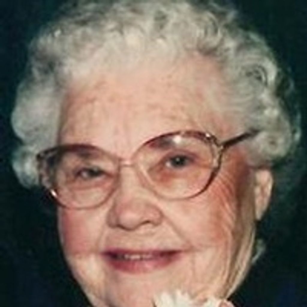 Shirley E Briscoe