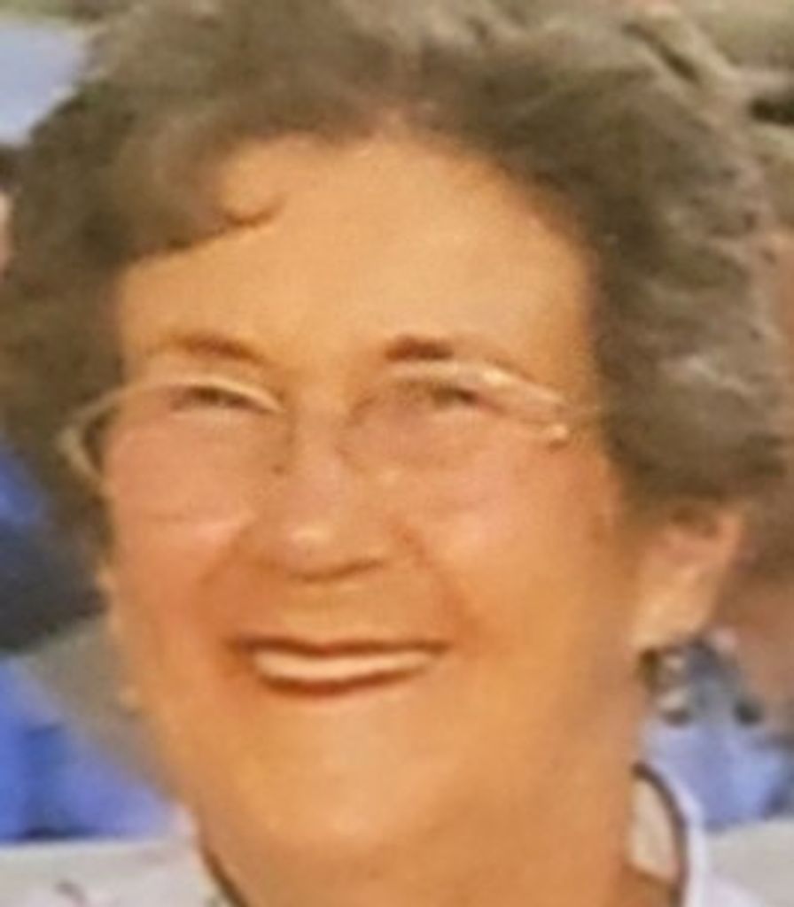 Lulamae Lotz Profile Photo