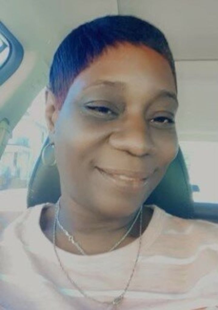 Serena E Jones-Garrett