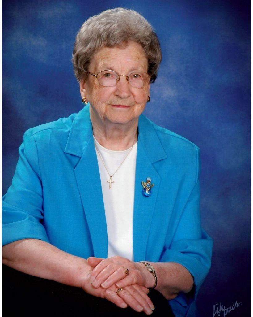 Charlotte Buehler Profile Photo