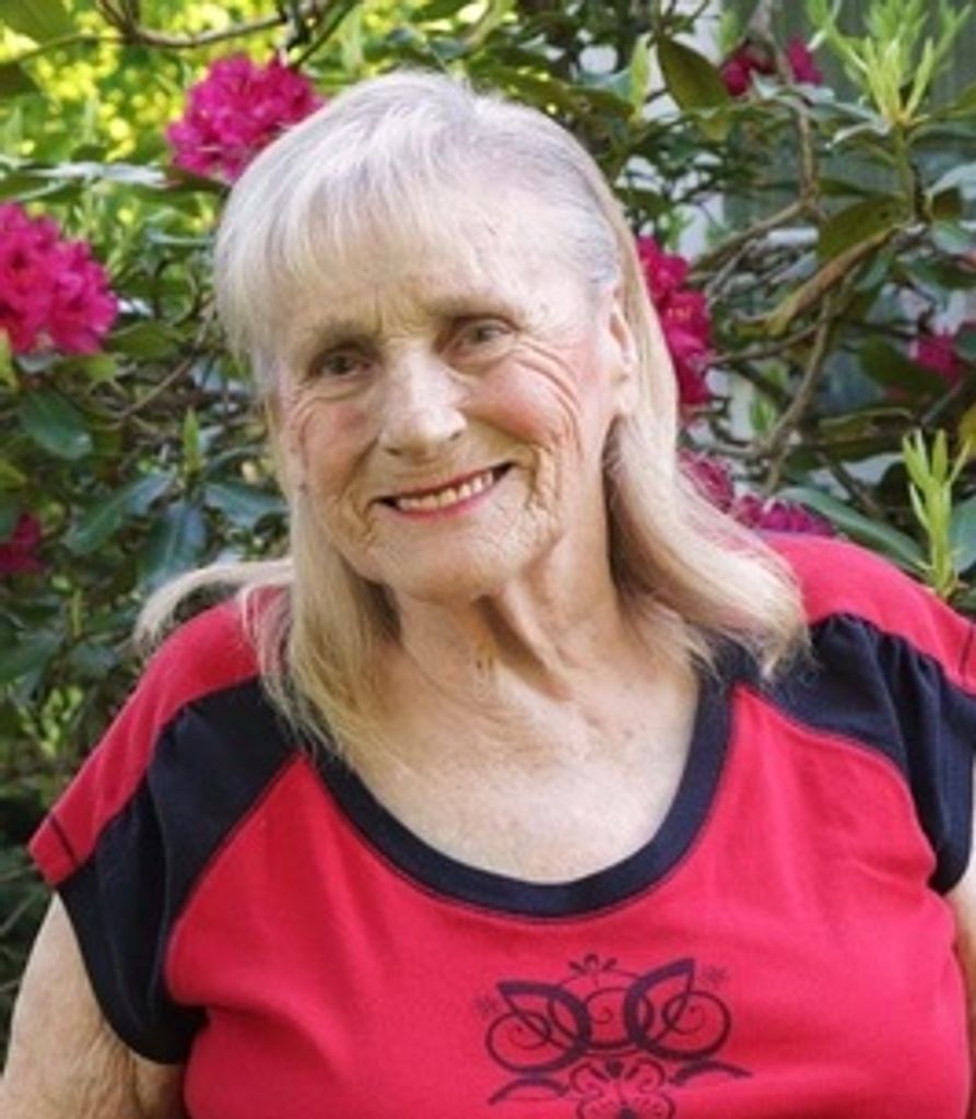 Emma Kenny Profile Photo