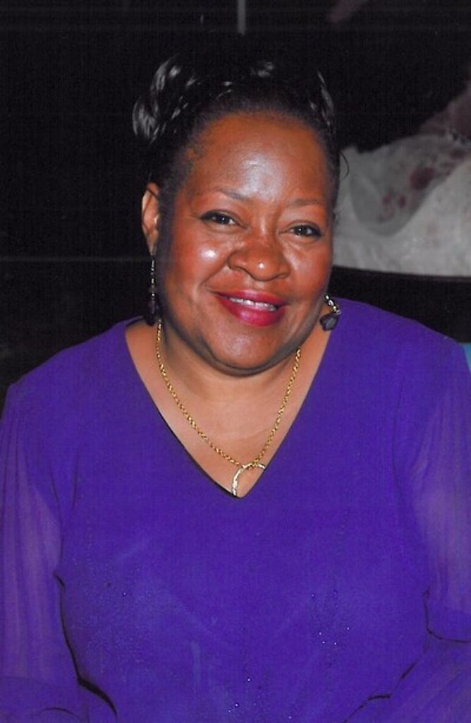 Regina Spence Profile Photo