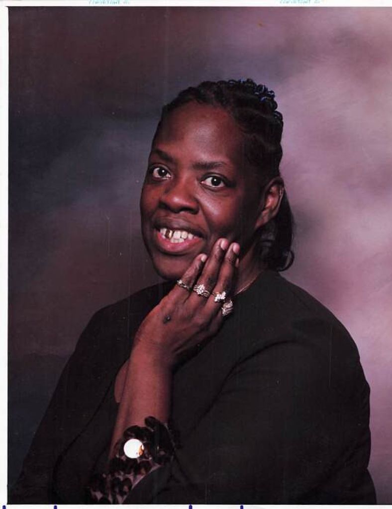 Elaine (Brown)  Minor