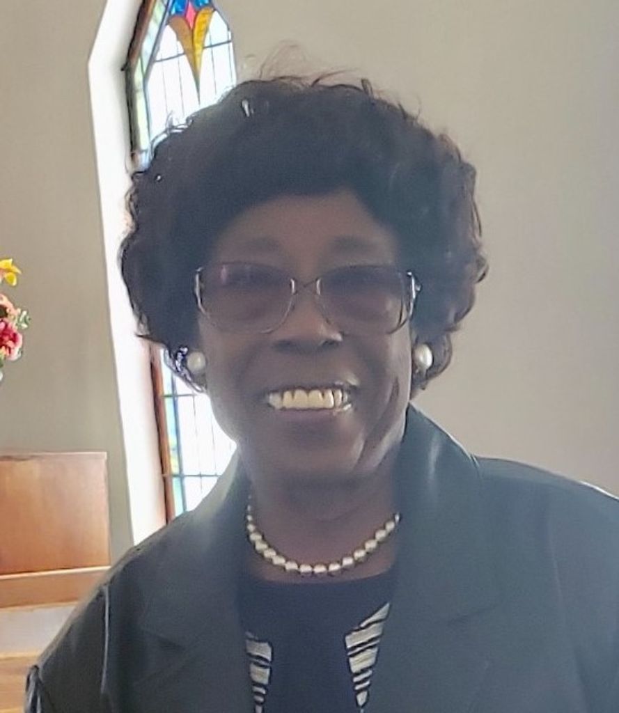 Ms. Lillie Ruth Edwards Profile Photo