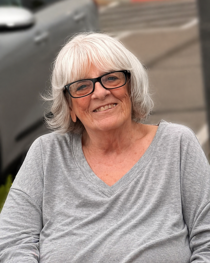 Karen Lee Johnson Profile Photo