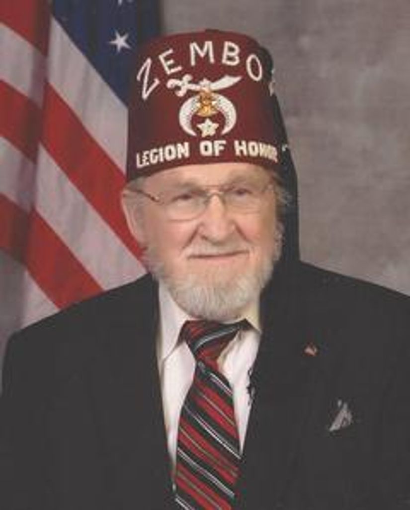 Elwood  R. (Woody)  Wertz