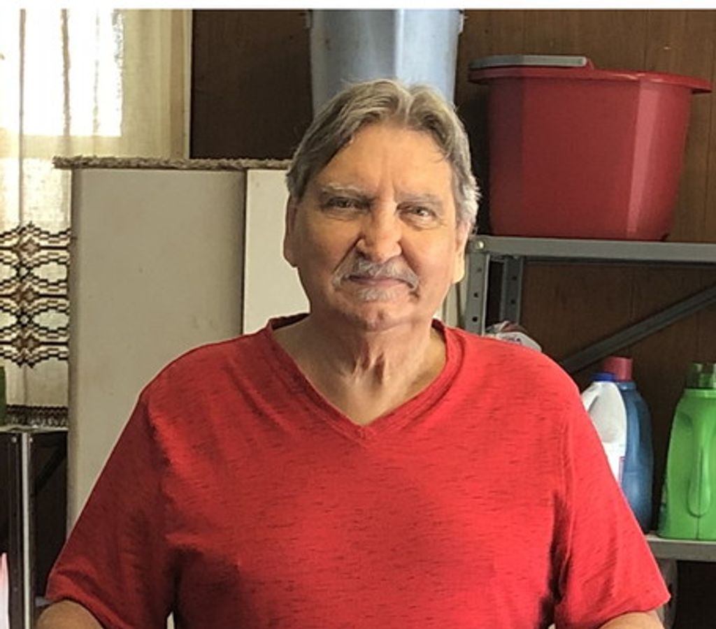 Forrest Dean Reynolds Profile Photo