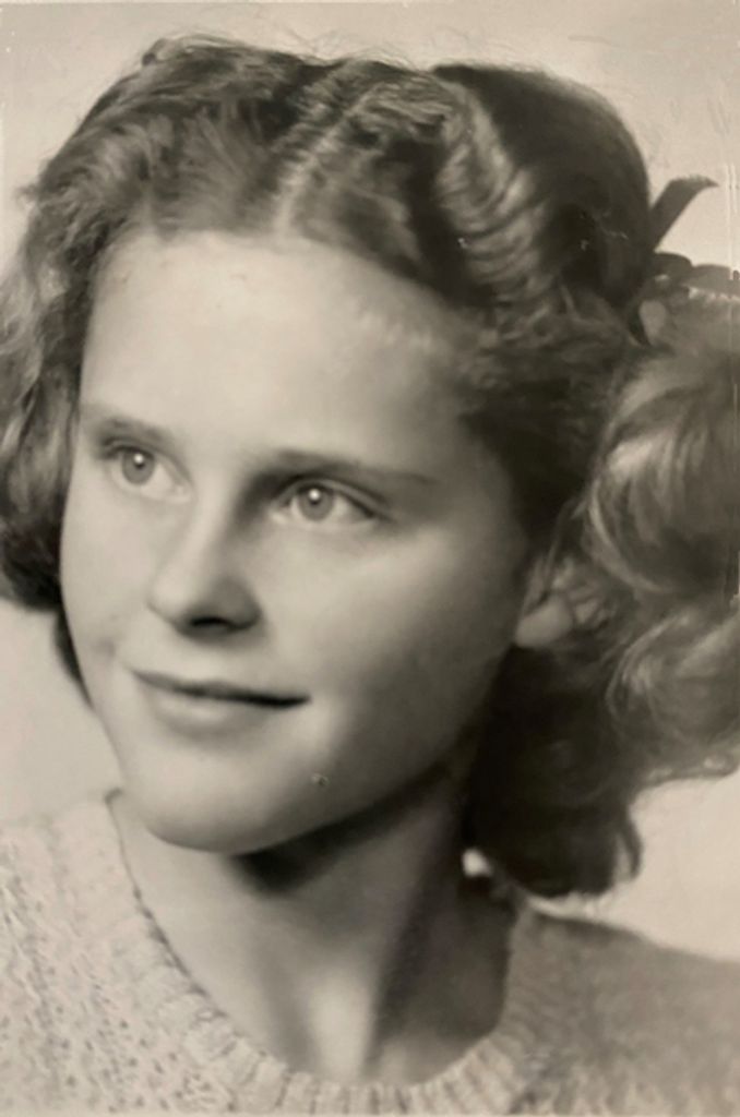 Diane Bickmore Profile Photo