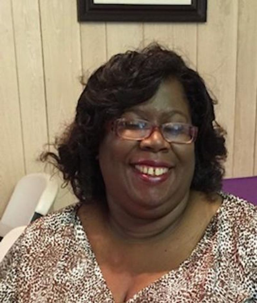 Ms. Yvette Thompson Profile Photo