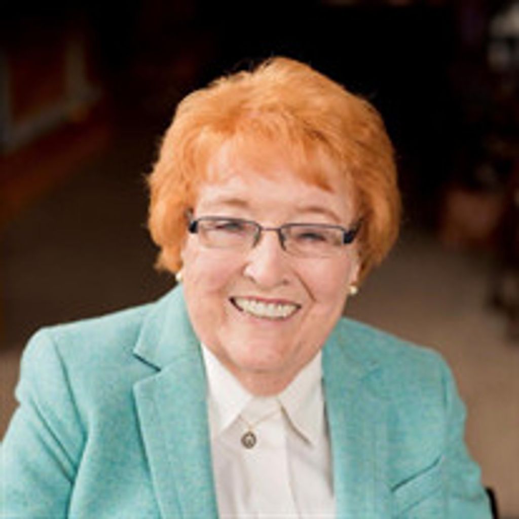 Elaine Yeates Seeholzer
