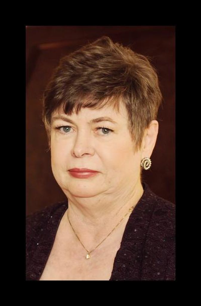 Elizabeth Susan Walker Cadro Profile Photo