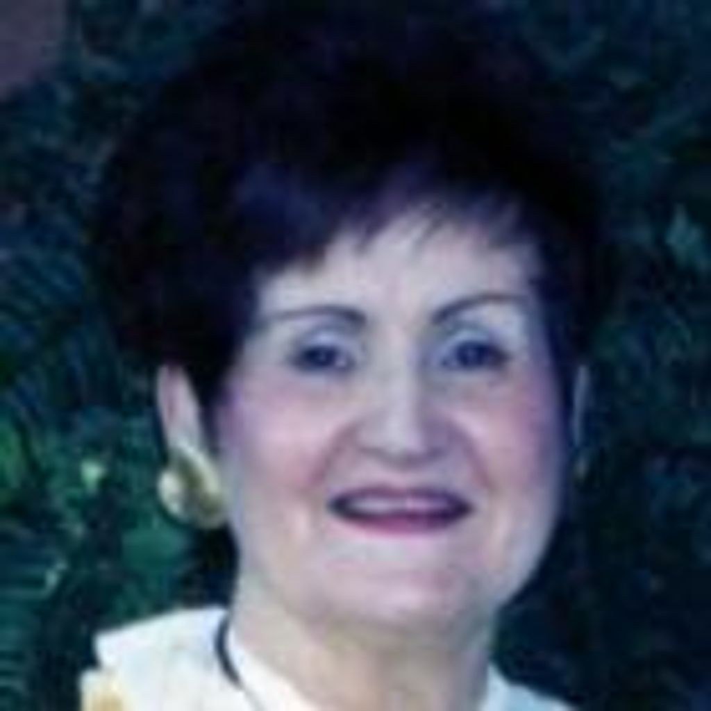 Betty L Palmer