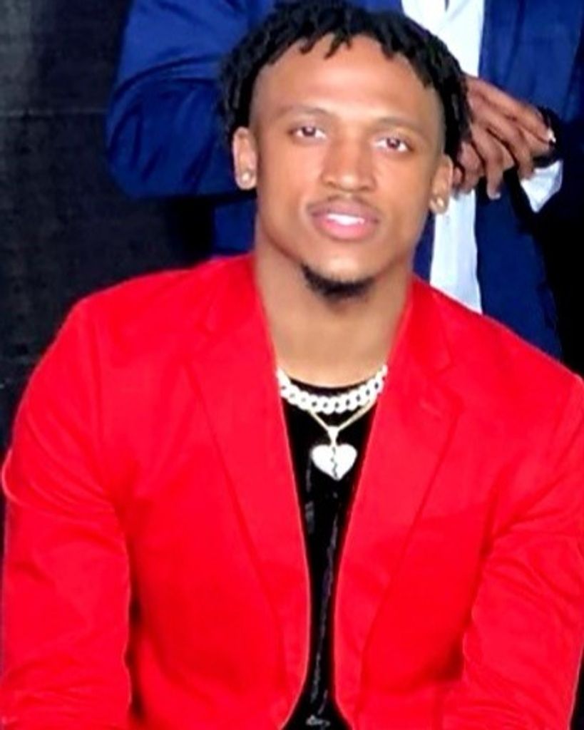 Diondre "Dre" Overton