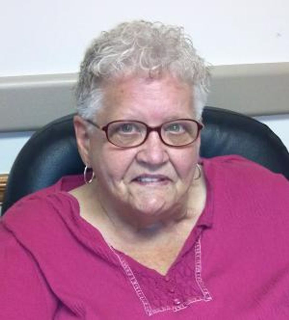 Ms.    Carolyn Joyce Weyler