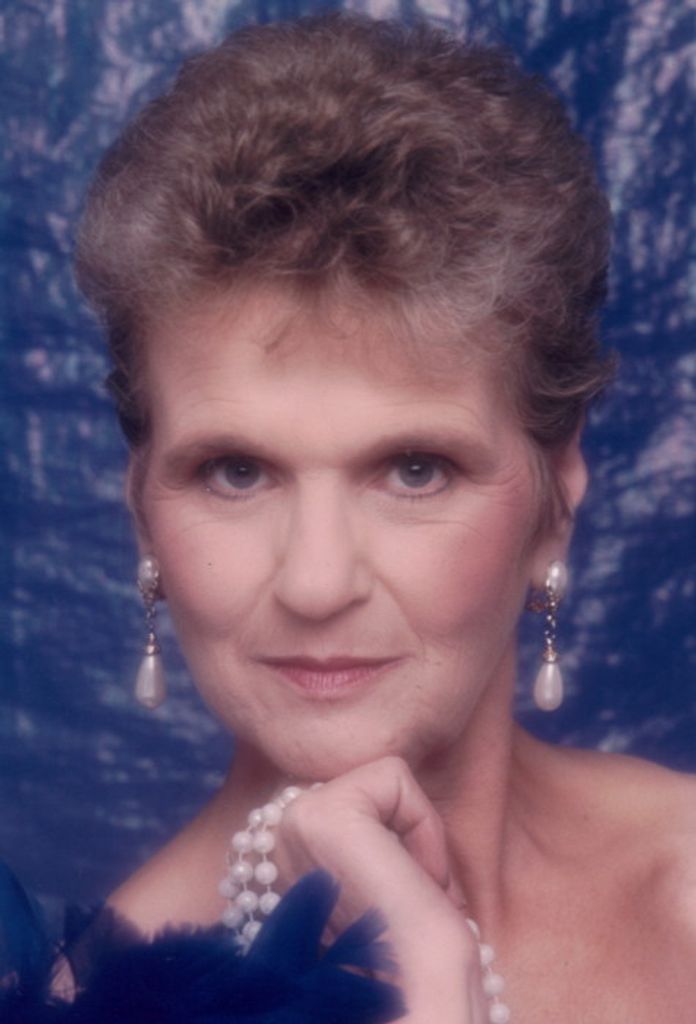 Barbara C. (Martin)  Belew