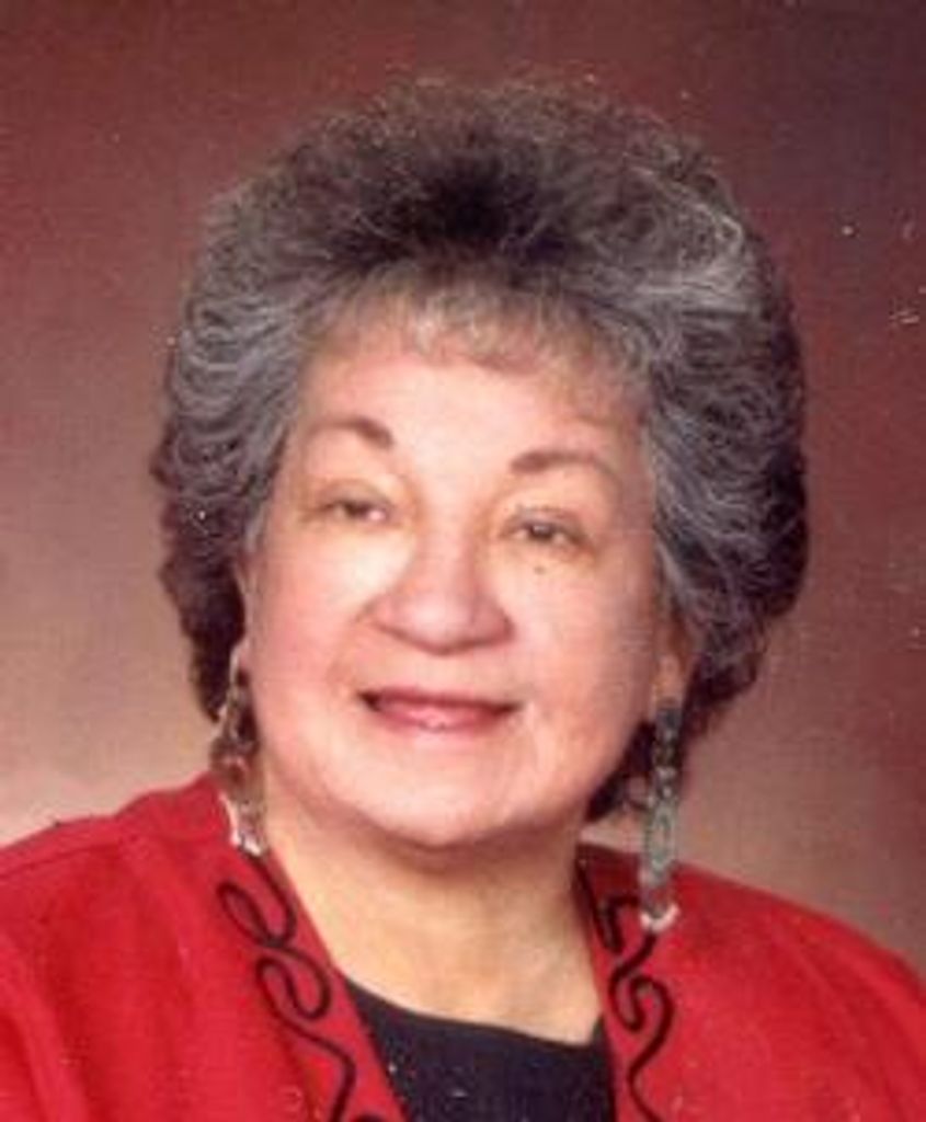 Louise Youngbear Profile Photo