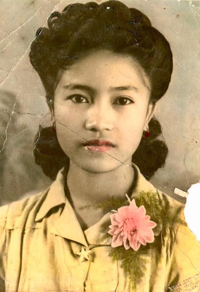 Rosita Acob