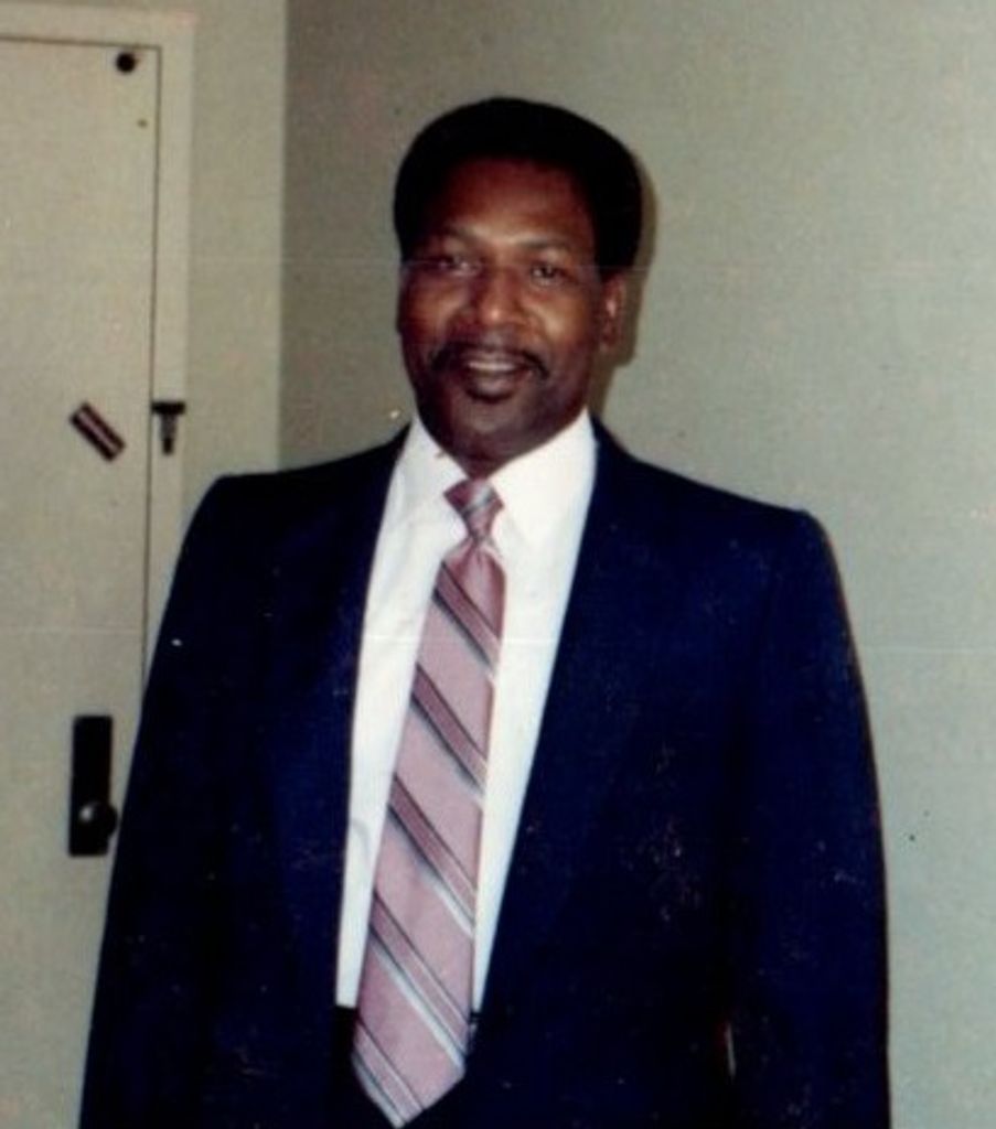 Ercy Bell Jr.