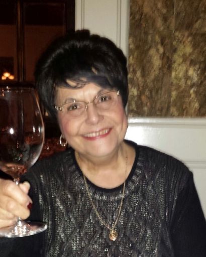 Elaine M. Viggiano's obituary image