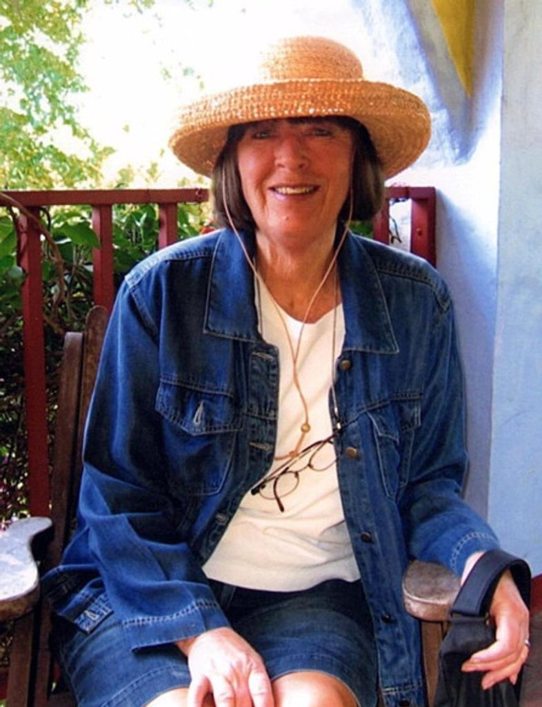 Linda (Mceachern)  Bird Profile Photo
