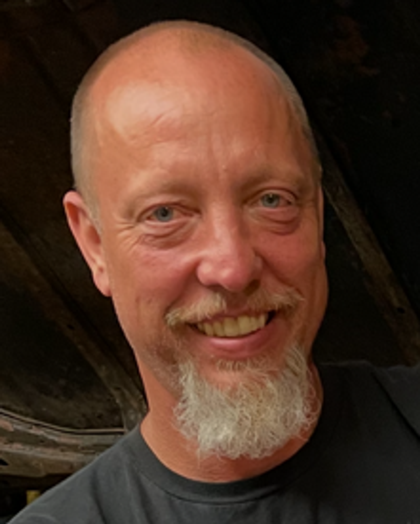 Leslie "Les" W. Barnes