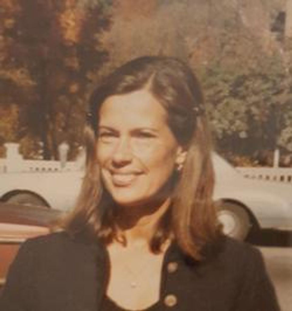 Beverly Farrell Moodie Profile Photo