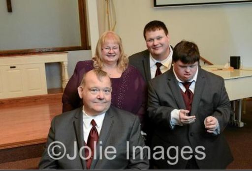 Thomas Thompson photo gallery thumbnail 35 of 86