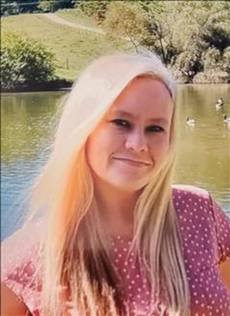 Karen Ashley Moss Profile Photo