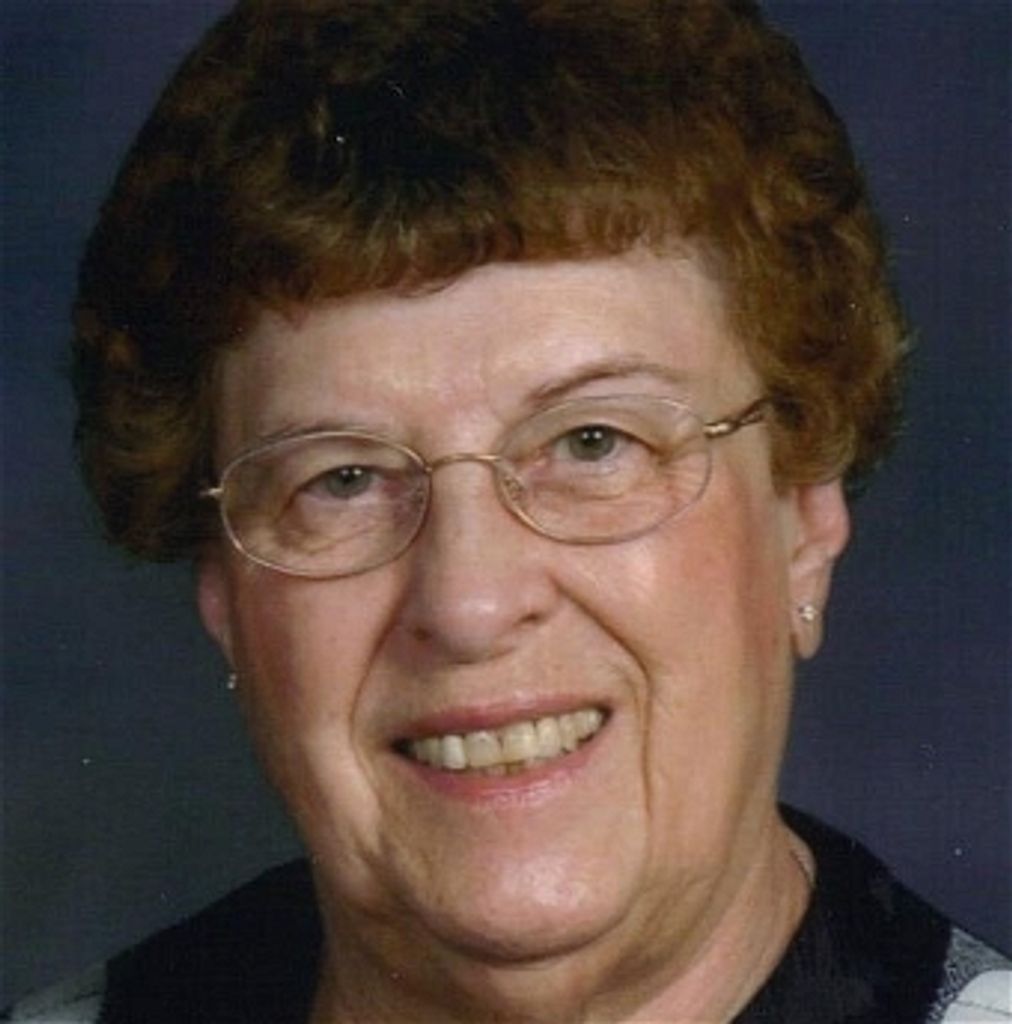 Dorothy Doris Hoffman