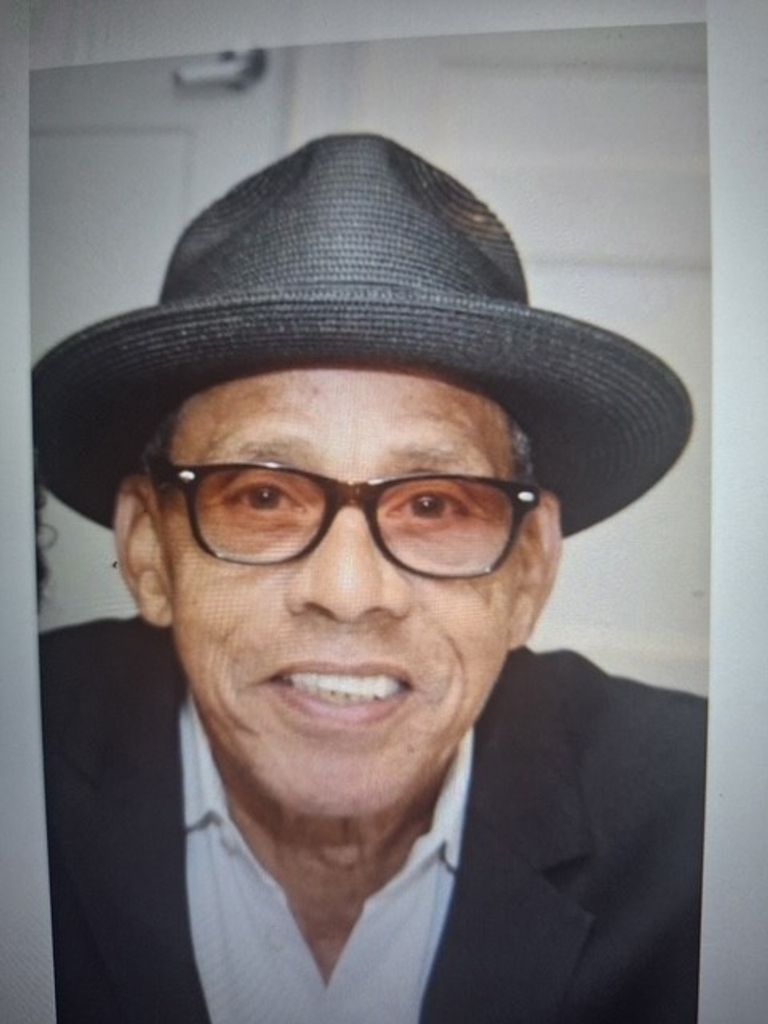 Edward F Thimas