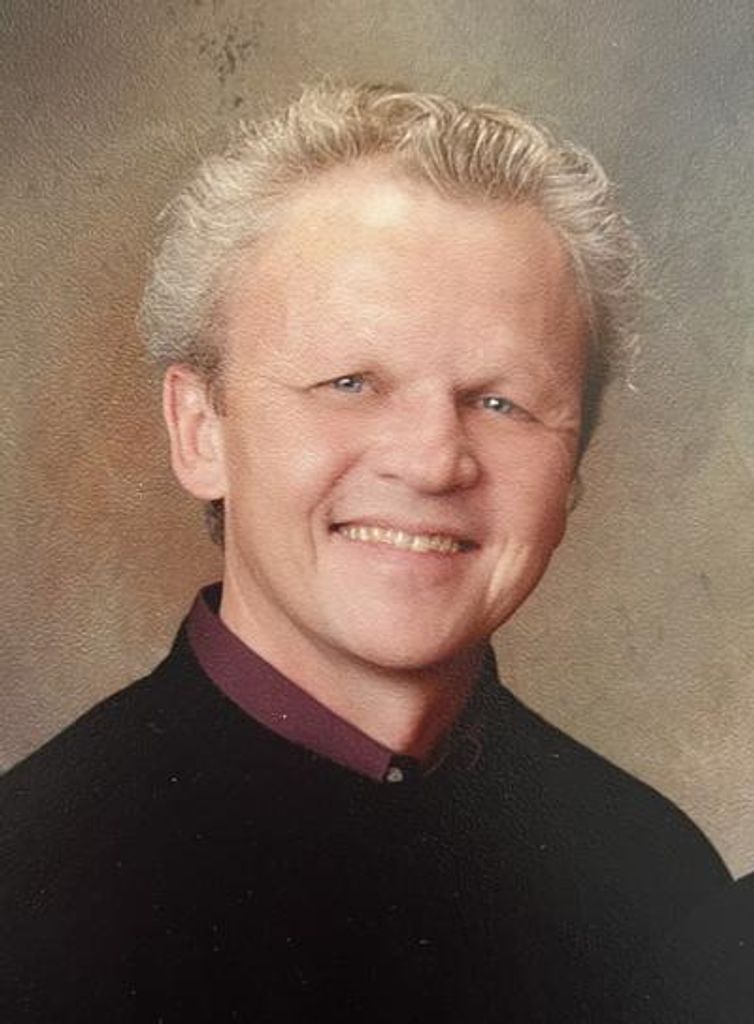 Kenneth Robert Petersen Profile Photo