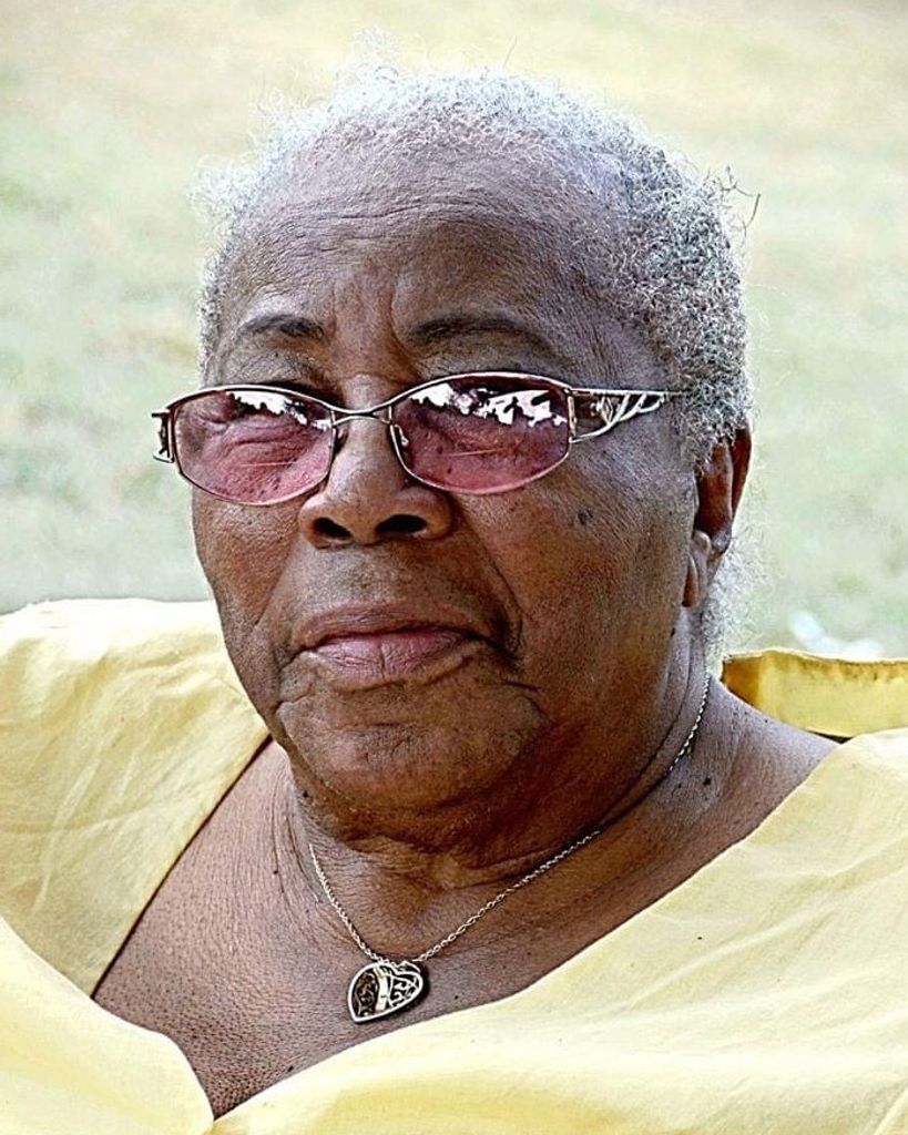 MAGGIE DORIS HORNAGE
