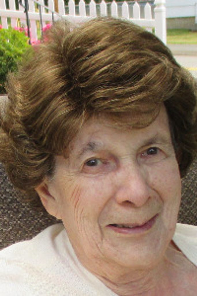 Elaine A. (St.John) Lamoureux Profile Photo