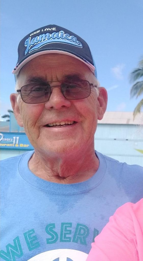 Danny Thompson Profile Photo