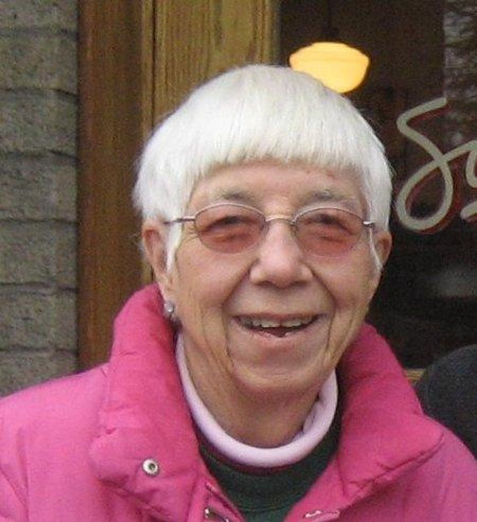 Elizabeth Nimmer Jones