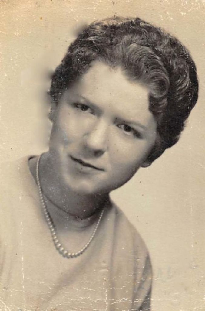 Eva Irene Tidball