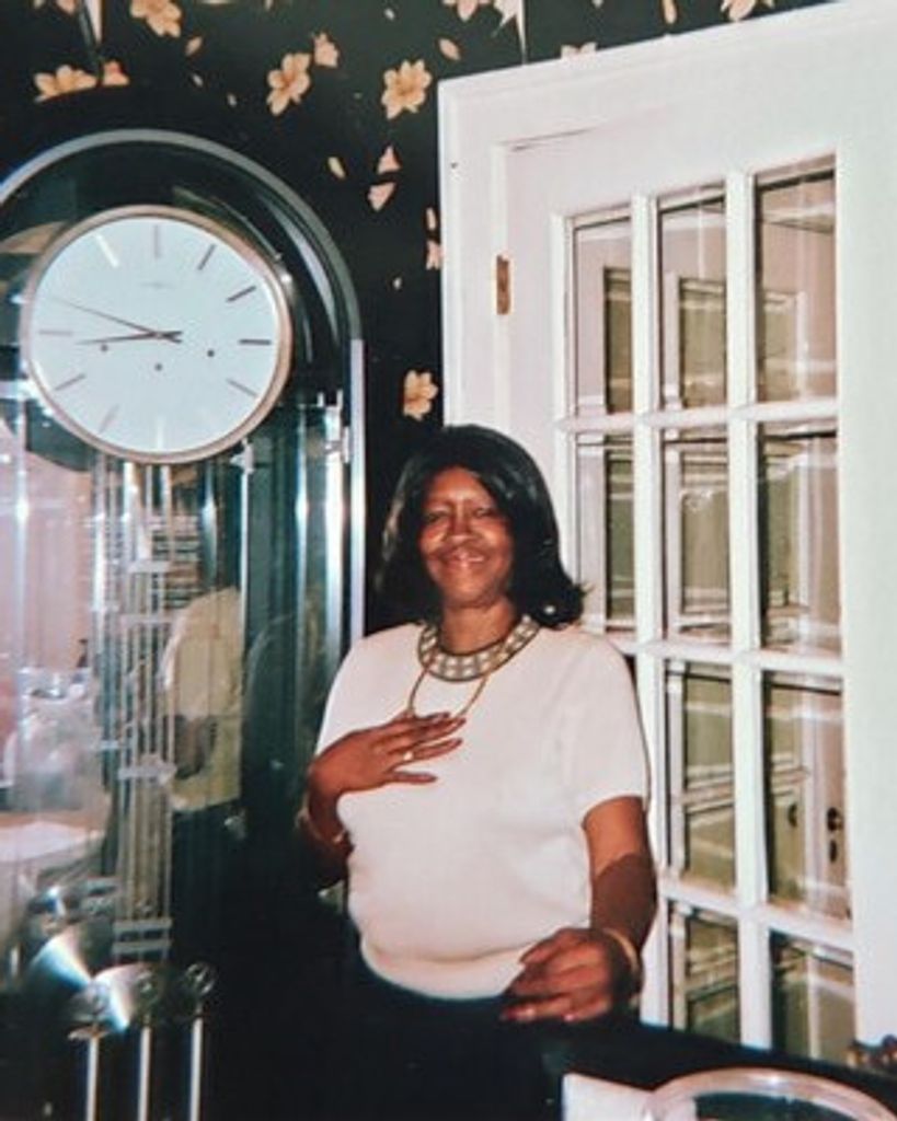 Charlotte Watkins Profile Photo