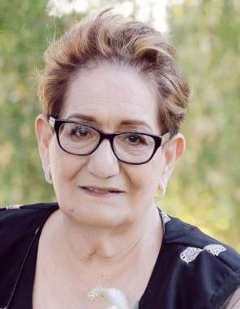 Teresa Villalobos