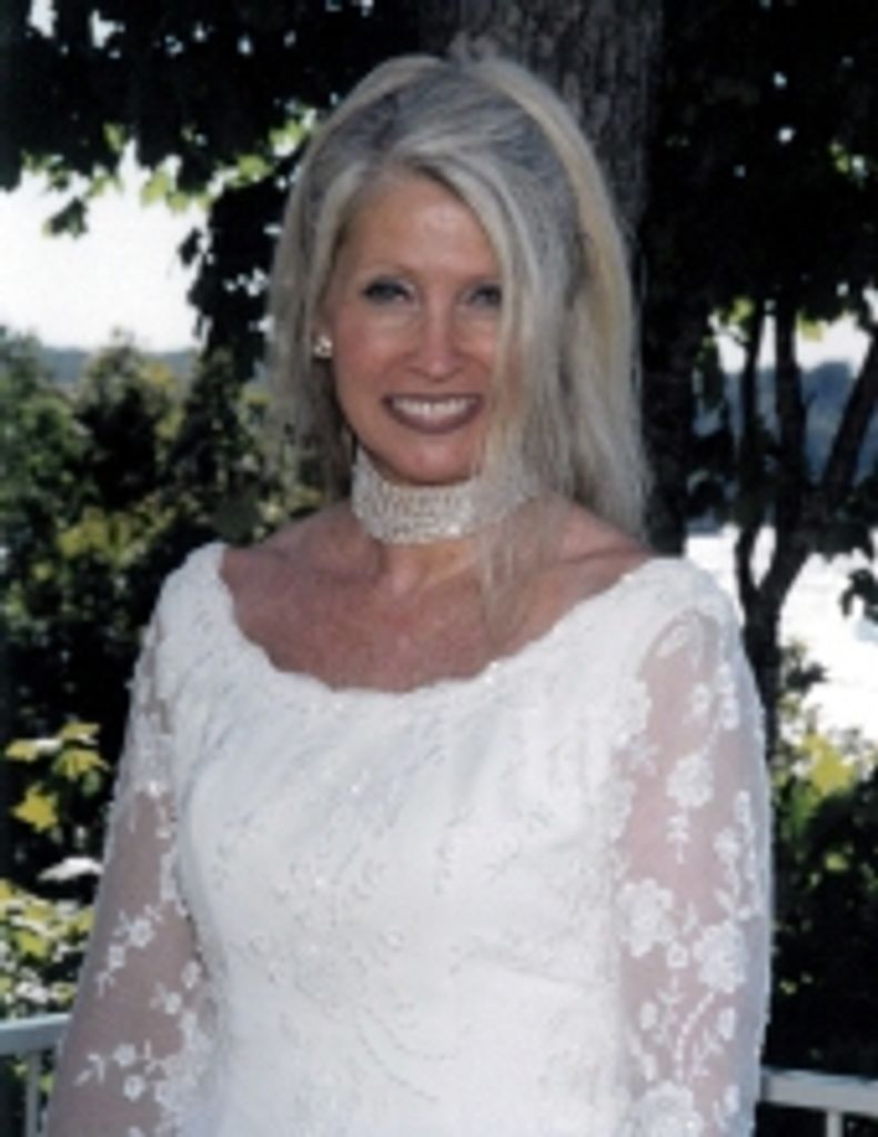 Mary Louise Von Hoff