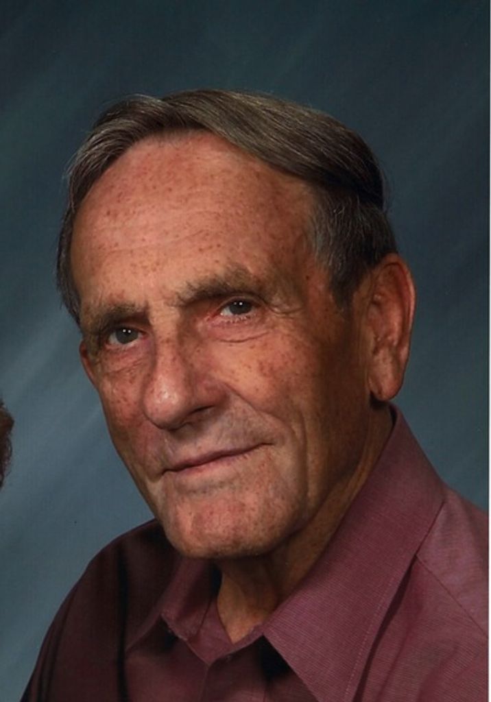 Merlin Baumgartner Profile Photo
