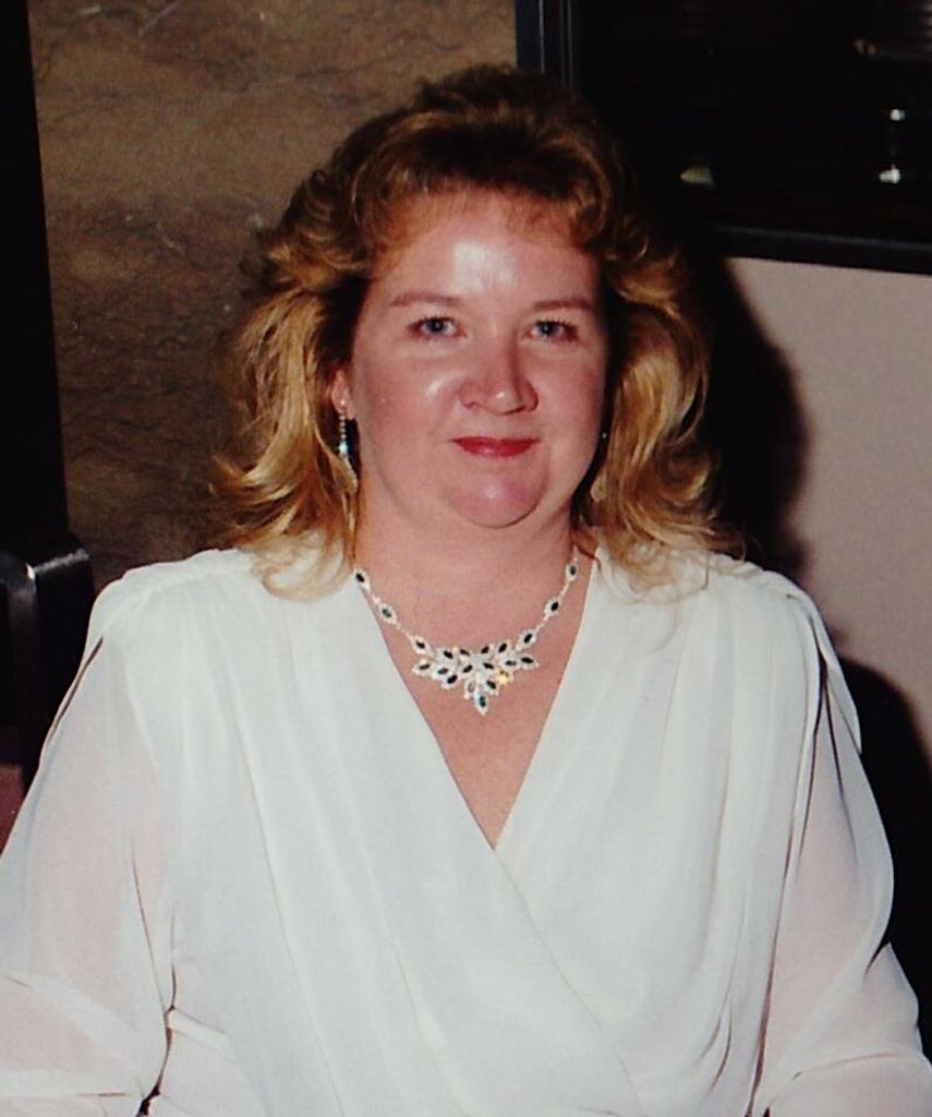 Lisa  Kathleen Reichelt