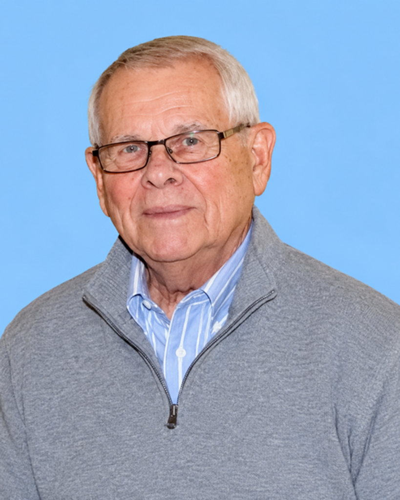 Leon M. Hunt Profile Photo