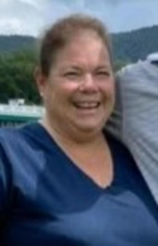 Kerry Sandra Elliott Profile Photo