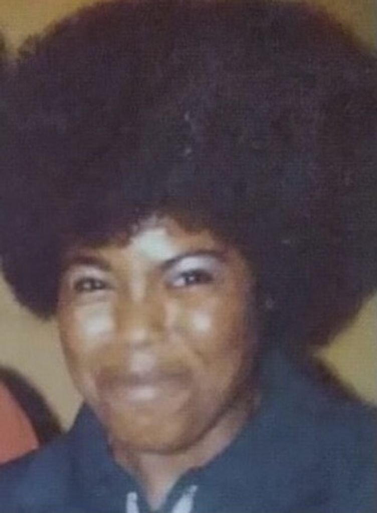 Ms. Queen Elizabeth Parker ,69 Profile Photo