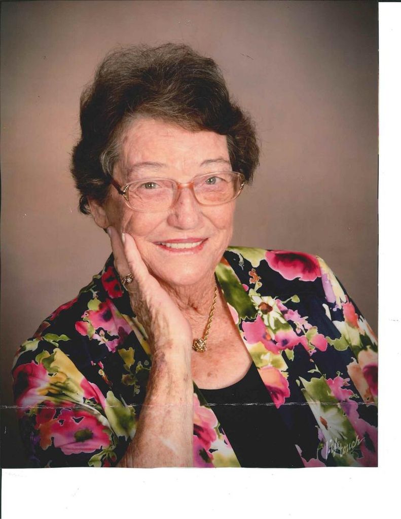 Edna Harris (Phillips) Pierce Profile Photo