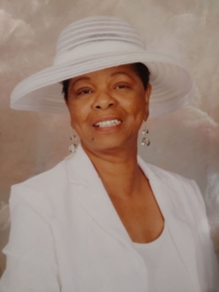 Eva Mae Backey Profile Photo