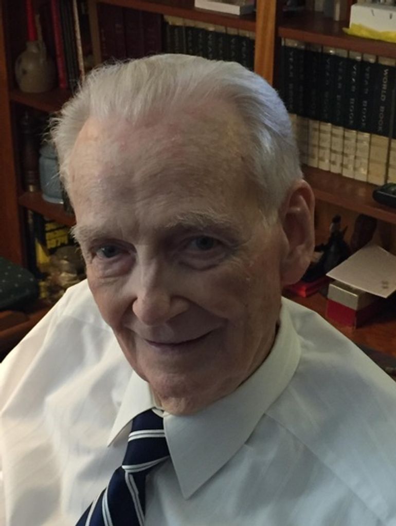 Bernie Warren Mcneill Profile Photo