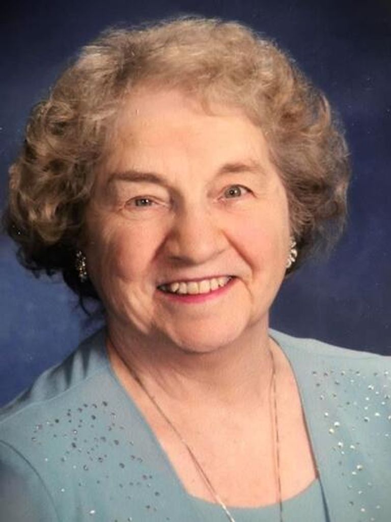 Leonie M. Favara Profile Photo