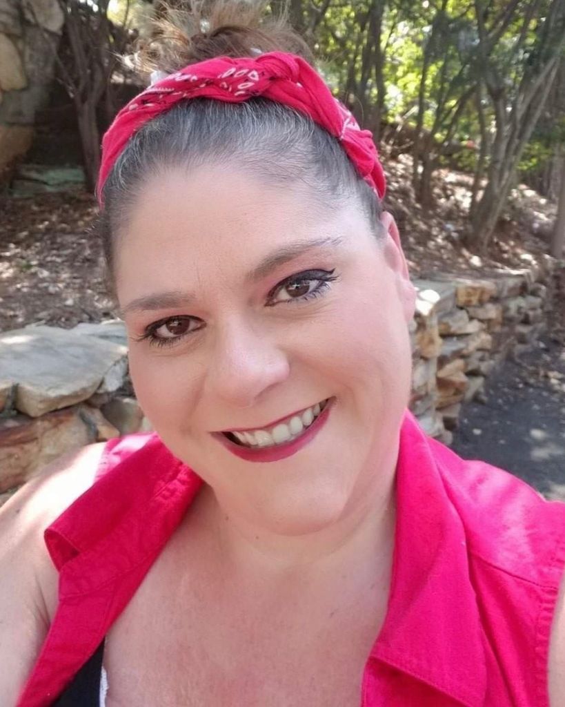 April Wynell Jones Lovas Profile Photo