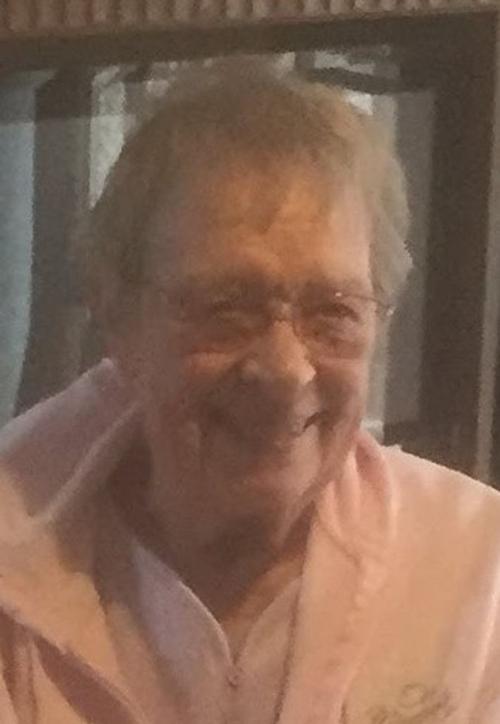 Doris H (Hamholm)  Miller